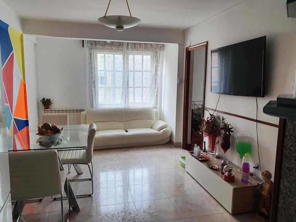 Apt Para Amigos Y Familias ヴィーゴ エクステリア 写真